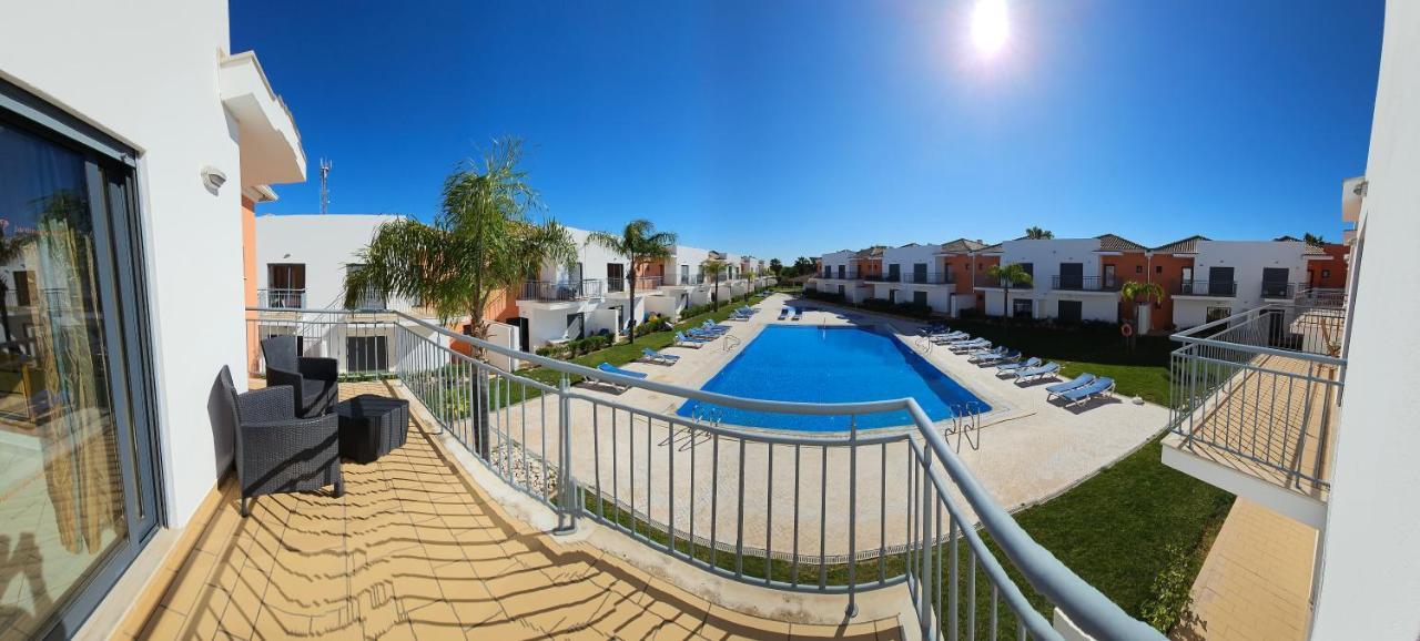 Jardins De Pera Vila M Экстерьер фото