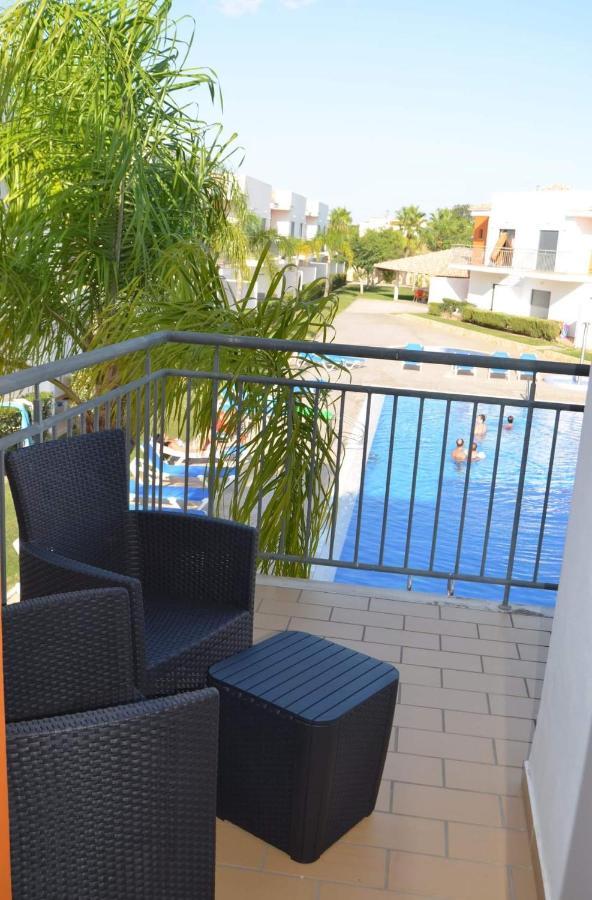 Jardins De Pera Vila M Экстерьер фото